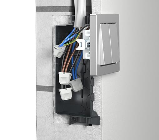 Ugradna dozna za elektroniku 1068-02 5 Ugradna dozna za elektroniku, sa pregradom, nizajuća