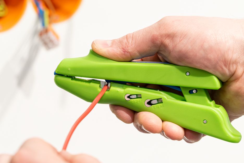 Duo-Crimp No. 300 Green Line 3 Duo-Crimp No. 300 Green Line - Slika 3