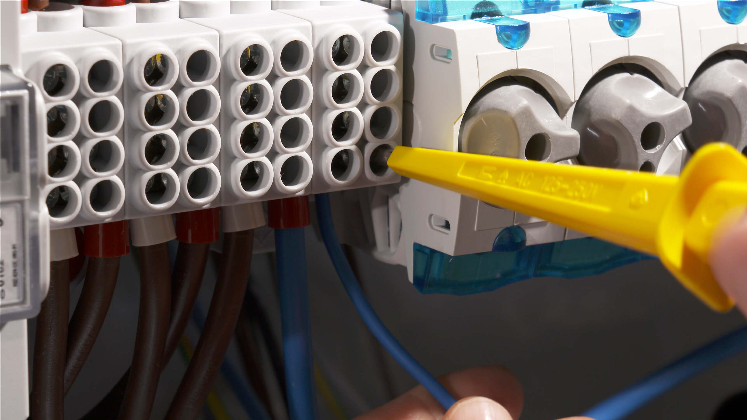 Ispitivač napona PAN PSD190 5 Ispitivač napona faze