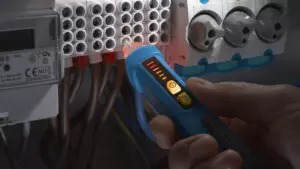 Beskontaktni ispitivač napona