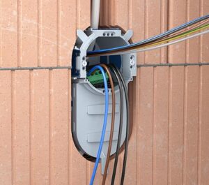 Ugradna dozna za elektroniku UP¹ ECON Fix